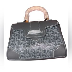 🔥 $150 SALE Green Designer Women's Mini Bag